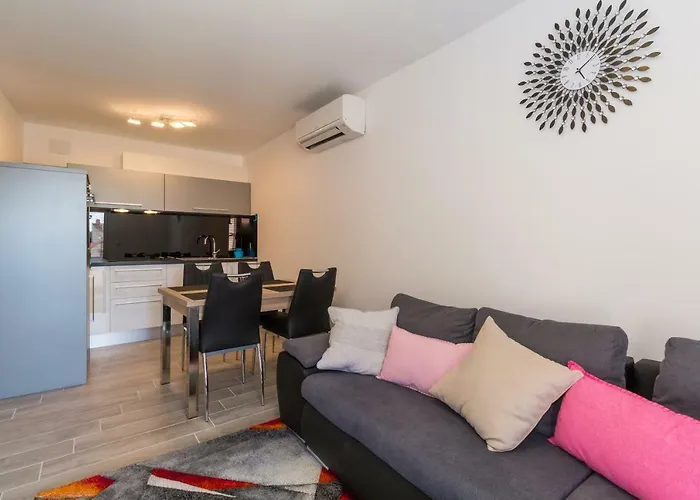 Apartment App Joly In Center Old Town Weißenburg