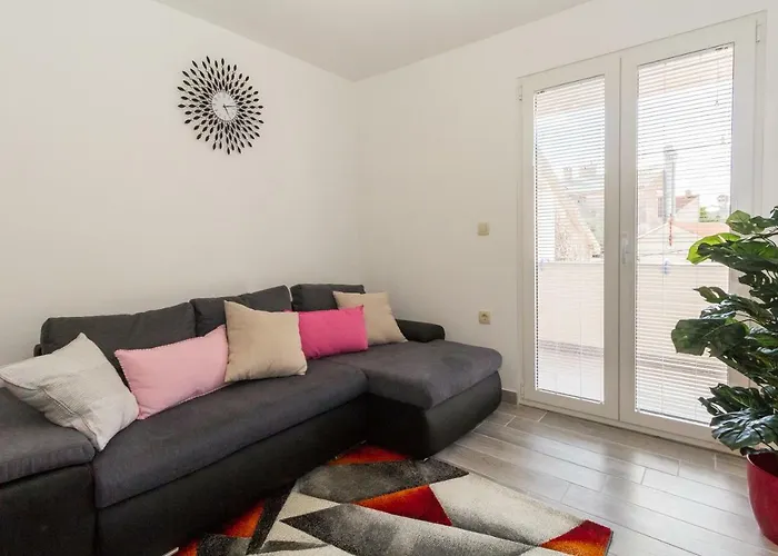 App Joly In Center Old Town Apartment Biograd Na Moru